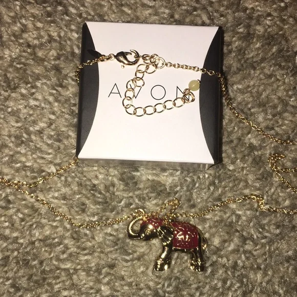 Avon Elephant necklace. - Picture 5 of 5